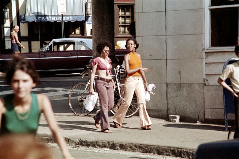 Boston's Summer Street Fashion in the early 1970s Through the Lens of Nick DeWolf