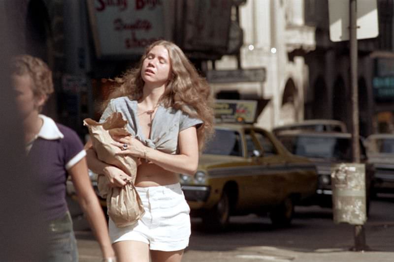 Boston's Summer Street Fashion in the early 1970s Through the Lens of Nick DeWolf