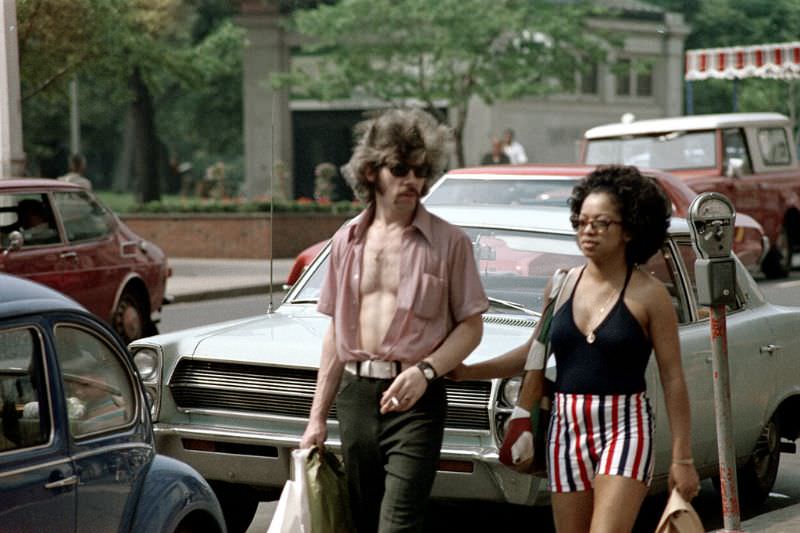 Boston's Summer Street Fashion in the early 1970s Through the Lens of Nick DeWolf