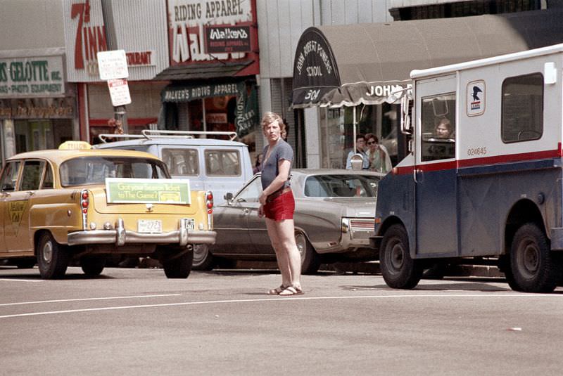 Boston's Summer Street Fashion in the early 1970s Through the Lens of Nick DeWolf