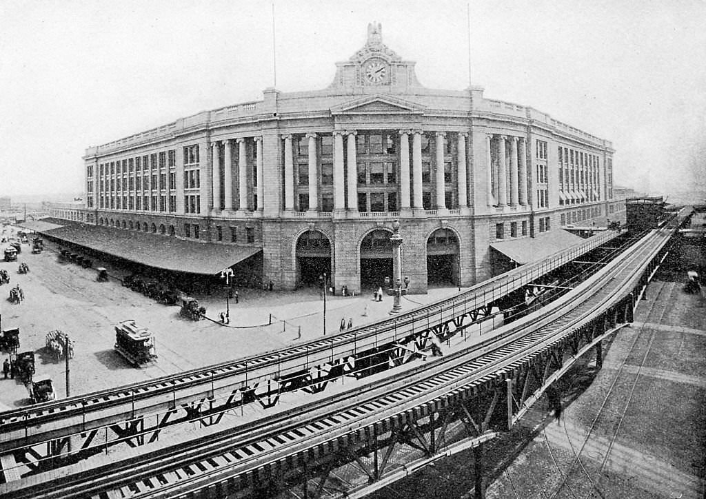 An exterior photograph taken from an elevation of South Station, it was built in 1899 to replace several railroad terminals.