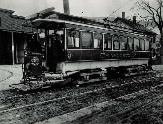 Charlestown street car, Medford & Boston Line, 1910.