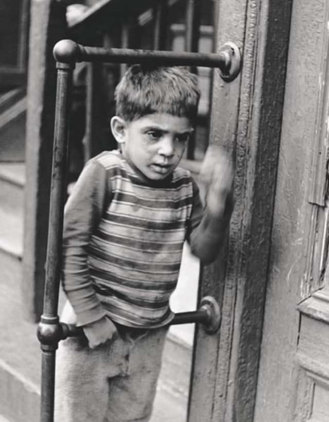 The Street Life of Boston in the 1950s Through the Lense of Jules Aarons