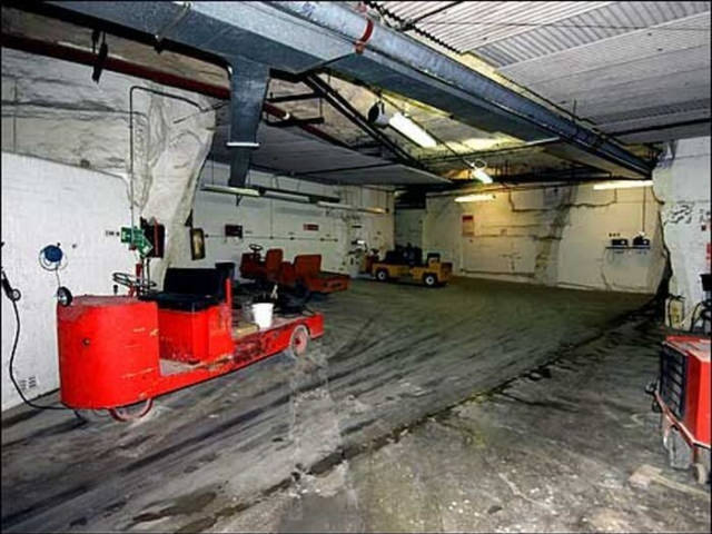 Burlington: Inside the 35 Acre Secret Underground Cold War City Built in the 1950s