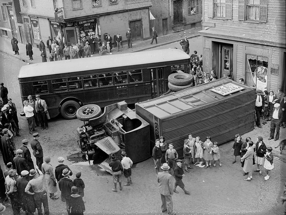 Truck and El Bus collide in South Boston, 1934