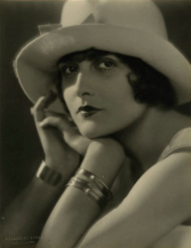 Evelyn Brent