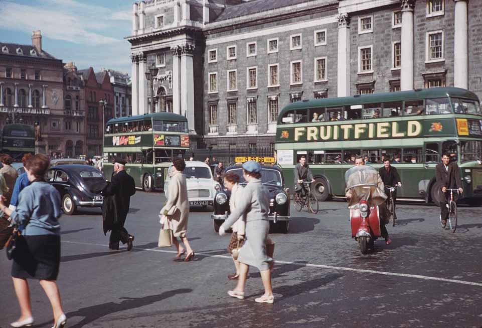 Fascinating Vintage Photos Of Dublin From the 1960s