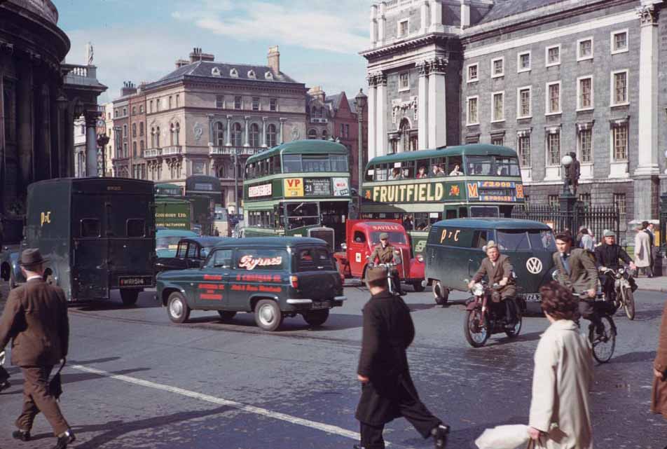 Fascinating Vintage Photos Of Dublin From the 1960s