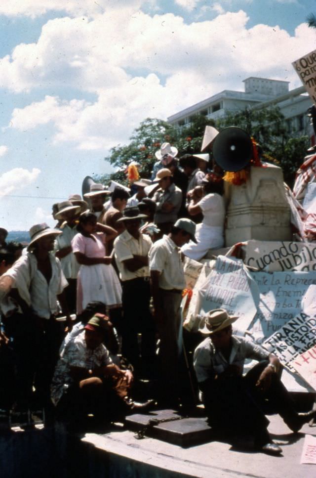 Demonstration in Plaza Libertad, San Salvador, 1977