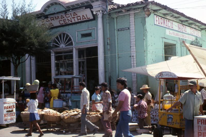 Sonsonate, 1977
