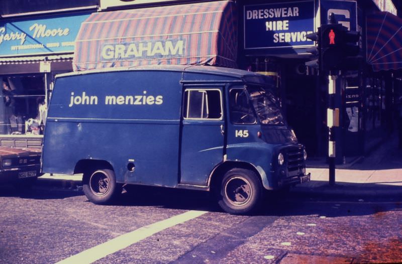 Menzies van