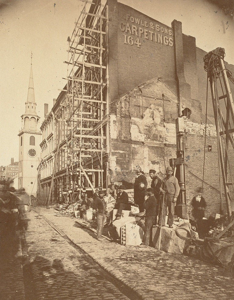 Washington Street looking north