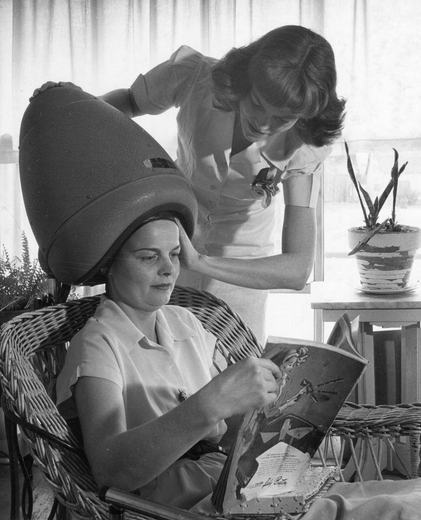 The Bizarre History and Photos of Different Hair Dryer Models from the 20th Century