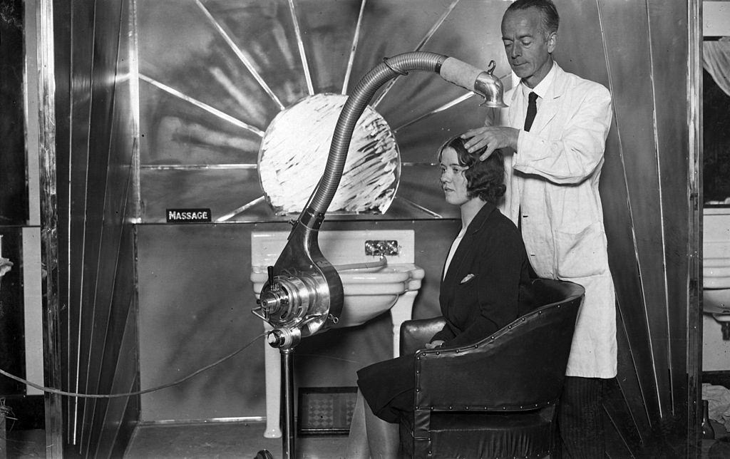 The Bizarre History and Photos of Different Hair Dryer Models from the 20th Century