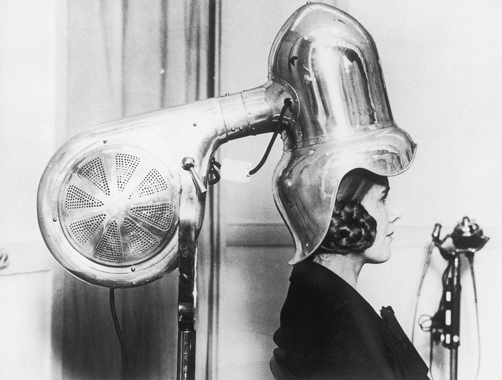 The Bizarre History and Photos of Different Hair Dryer Models from the 20th Century