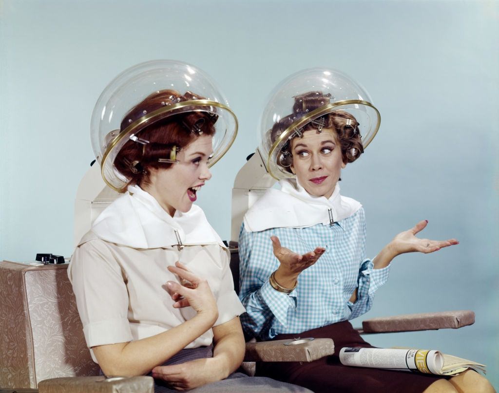 The Bizarre History and Photos of Different Hair Dryer Models from the 20th Century