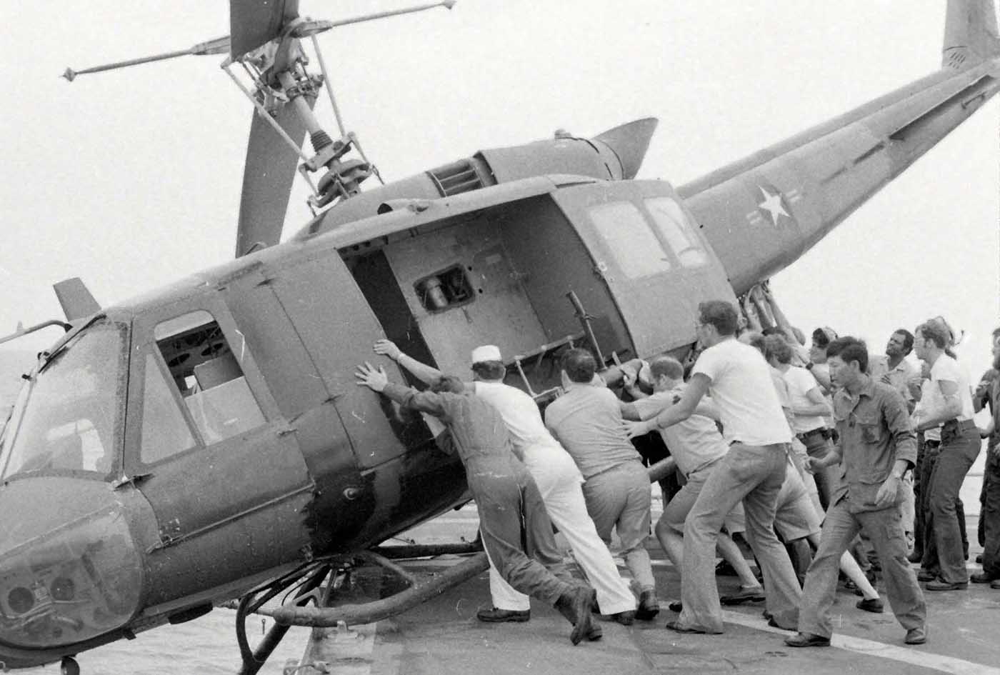 When US Military pushed Helicopters overboard to make room for Vietnam War evacuees, 1975