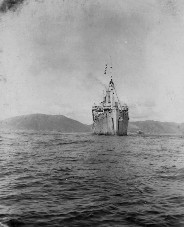 Empress returning allied POWs leaving Hong Kong, August 1945