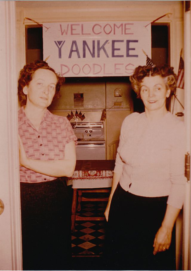 What Kitchens looked like in the 1950s Through These Cool Vintage Photos