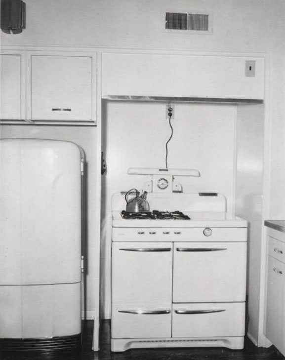 What Kitchens looked like in the 1950s Through These Cool Vintage Photos