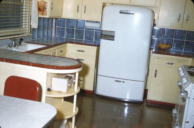 What Kitchens looked like in the 1950s Through These Cool Vintage Photos