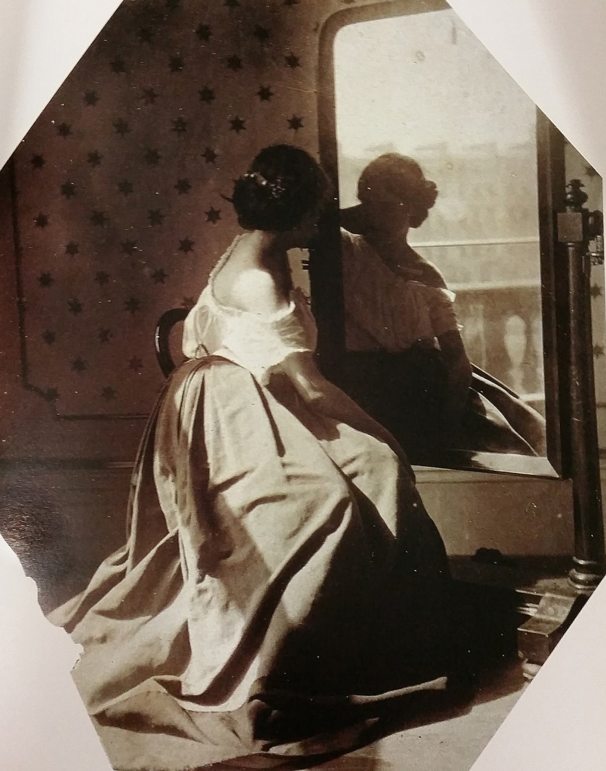 Rare Historical Portraits of Girls in Front of Mirrors by Lady Clementina Hawarden, 1860s