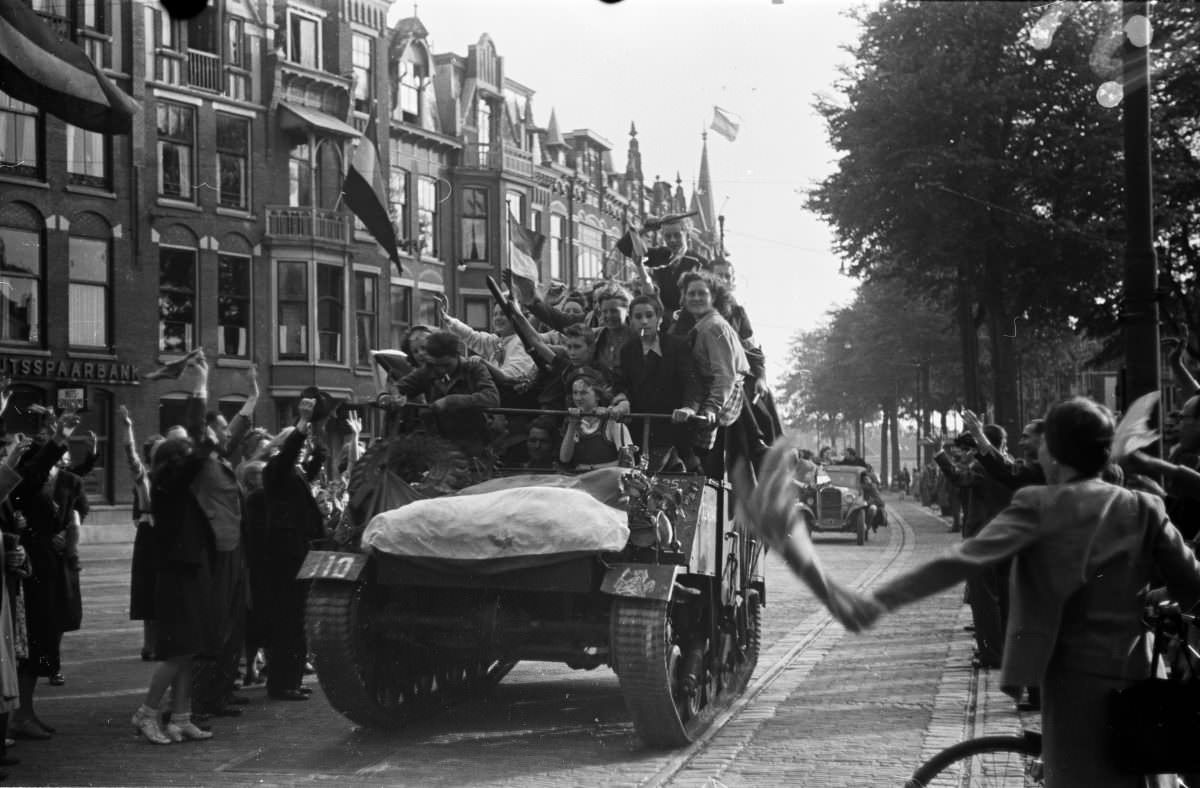 Dutch Spy's Photos of the Liberation of the Netherlands from the German Occupation, May 1945