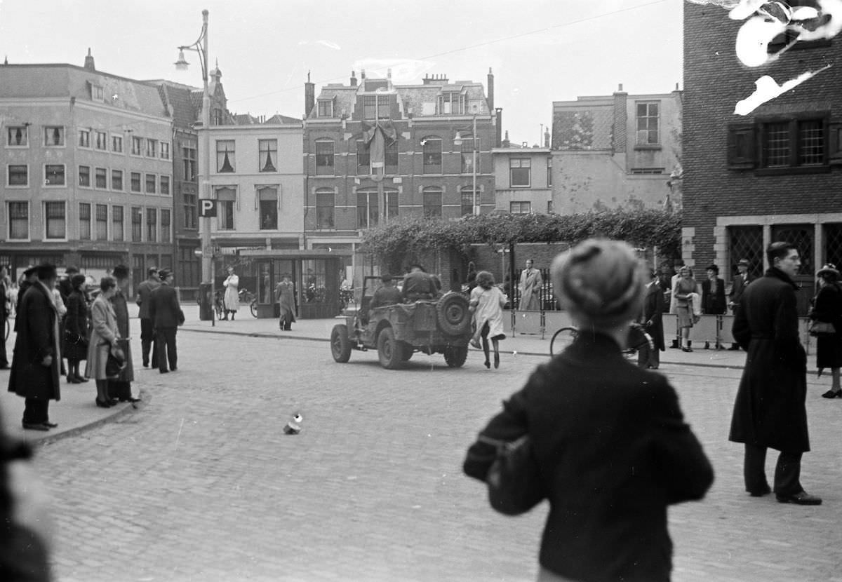 Dutch Spy's Photos of the Liberation of the Netherlands from the German Occupation, May 1945