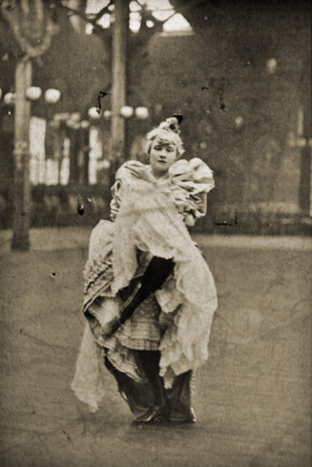 Louise Weber: Life Story and Photos of Queen of Montmartre aka La Goule from the Late 19th Century