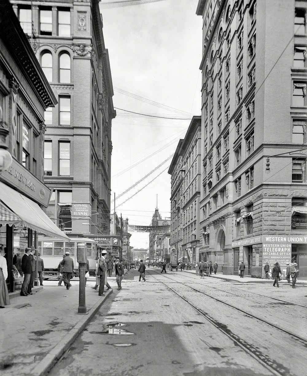 Robert Street and Pioneer Press, St. Paul, Minnesota, 1904