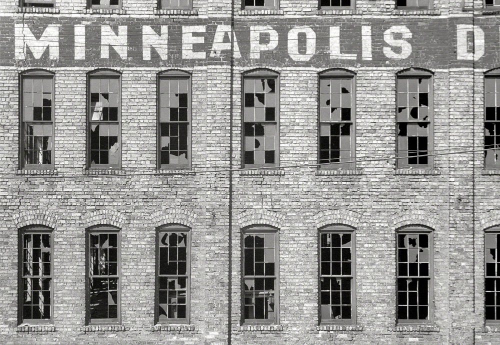 Abandoned factory, Minneapolis, Minnesota, September 1939