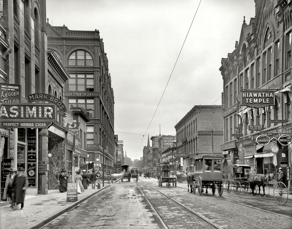 Wabasha Street, St. Paul, Minnesota, circa 1908