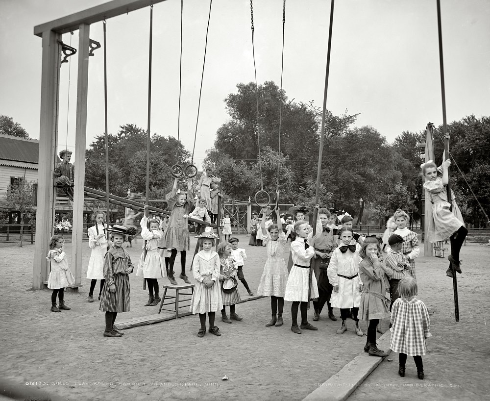 Girls playground, Harriet Island, St. Paul, Minnesota, circa 1905