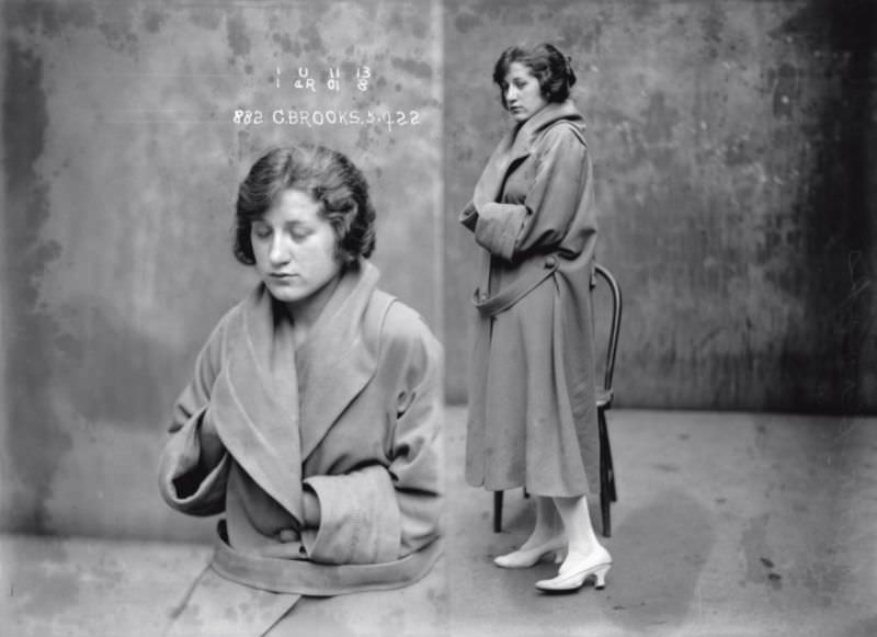 Clara Brooks, 1922