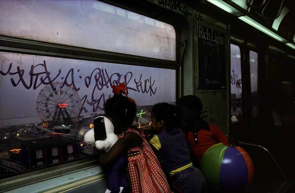 New York City's Subway 1980s: Stunning Photos Show Life of NYC’s Underground Community