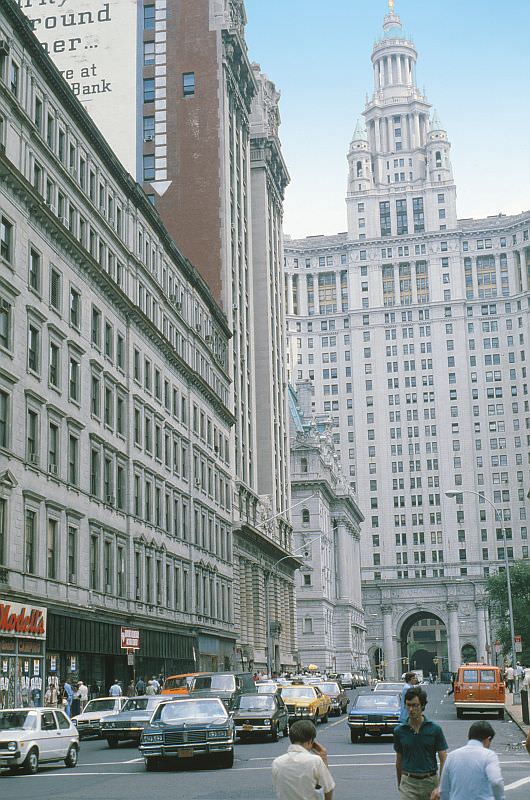 Chambers Street, looking east towards the Manhattan Municipal Building at Centre Street
