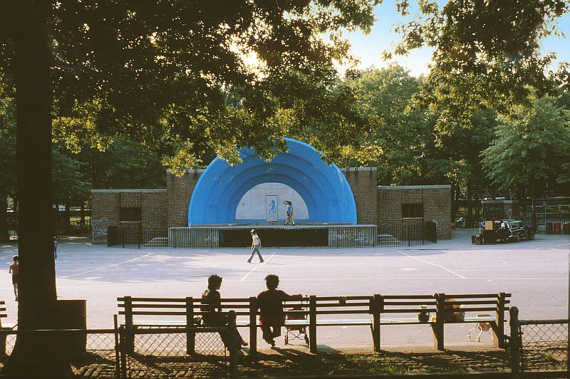 New York City in the Late 1970s Through the Lens of Frank Florianz