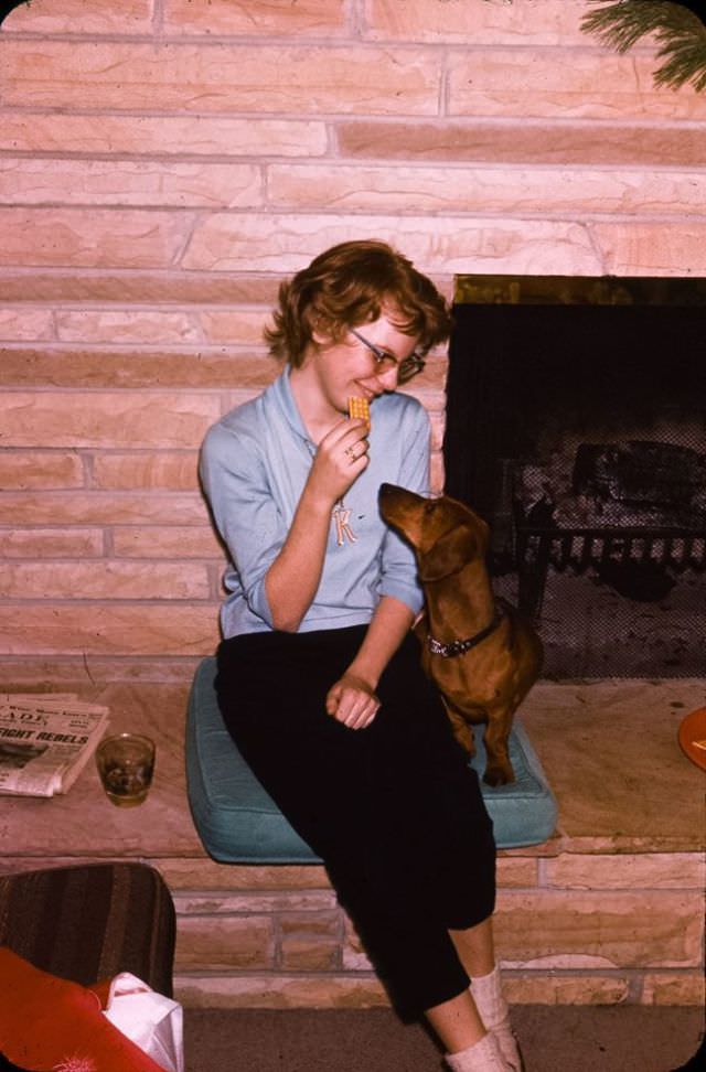 Beautiful Photos of People Posing with their Adorable Dachshunds from the early 1900s