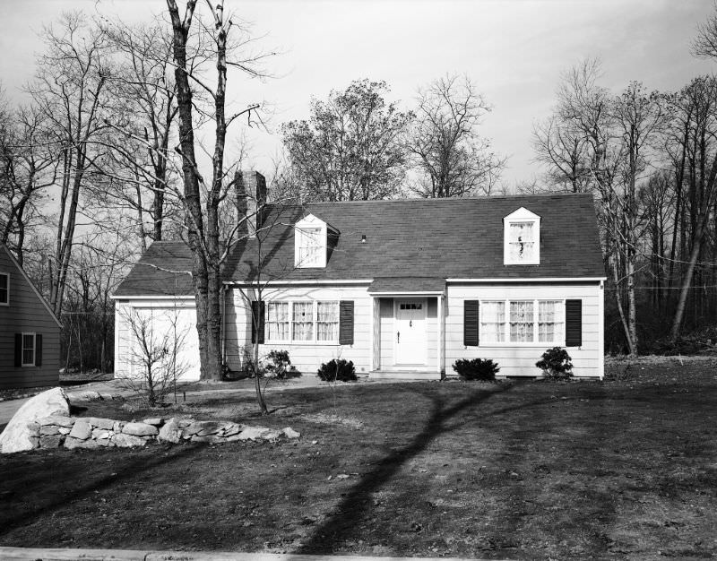 Cape style house, 1941
