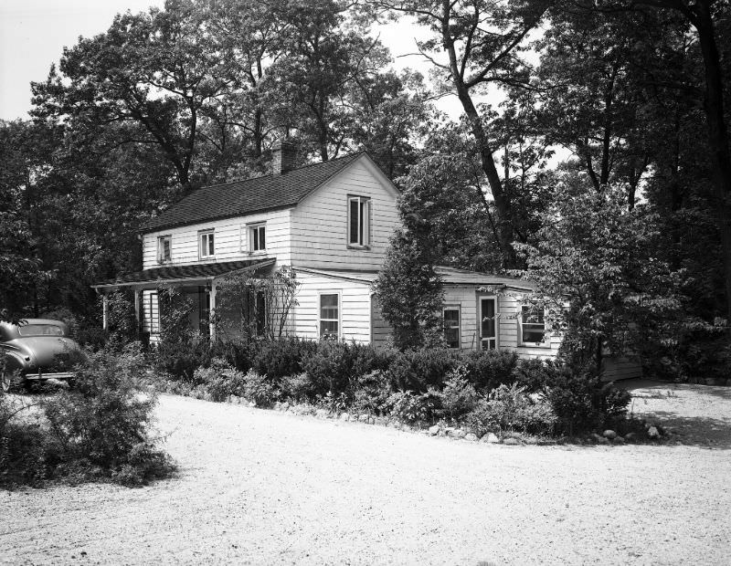 Probably located at Chicken Valley Road, June 1945. A farmhouse style residence