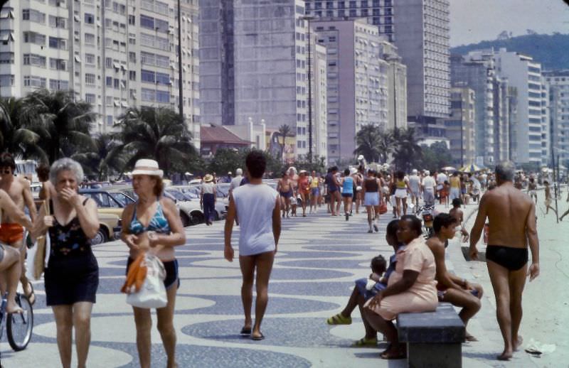 Avenida Atlântica, Copacabana, Rio de Janeiro, 1984