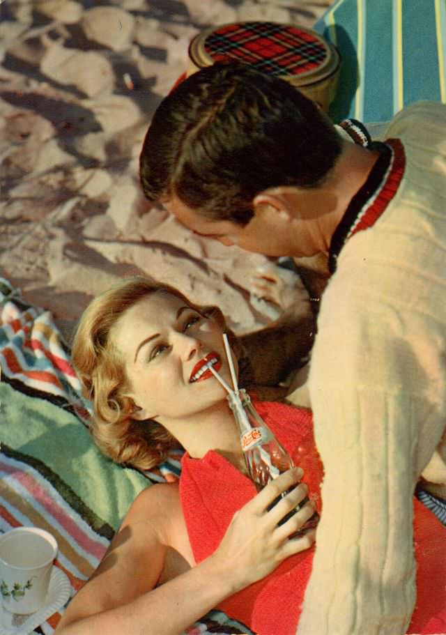 Beautiful Vintage Postcards of Romantic Couples from the 1950s