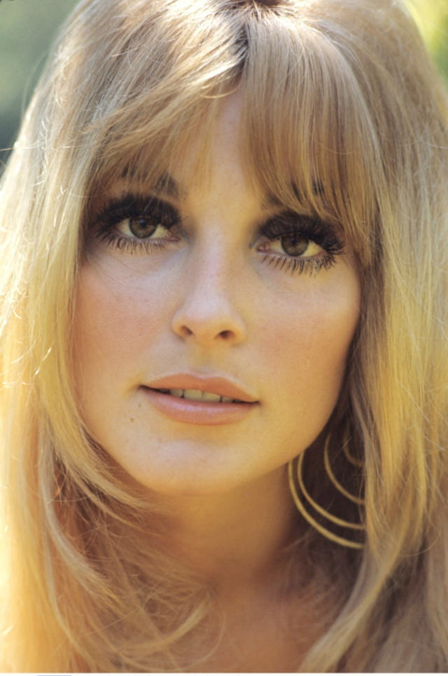 Glamorous Portraits of Sharon Tate by Orlando Suero in 1965