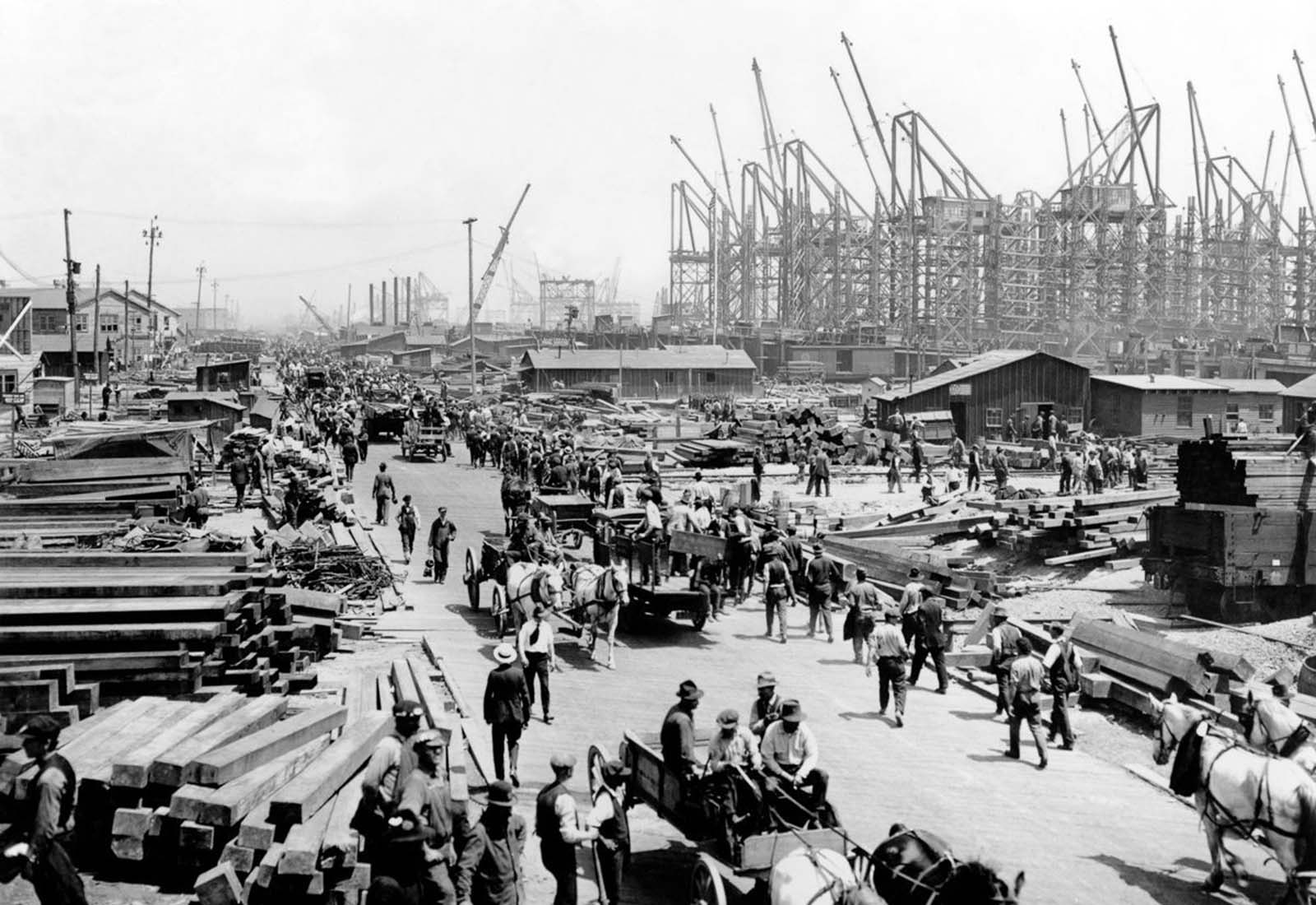 Shipbuilding yards in Philadelphia, 1900.