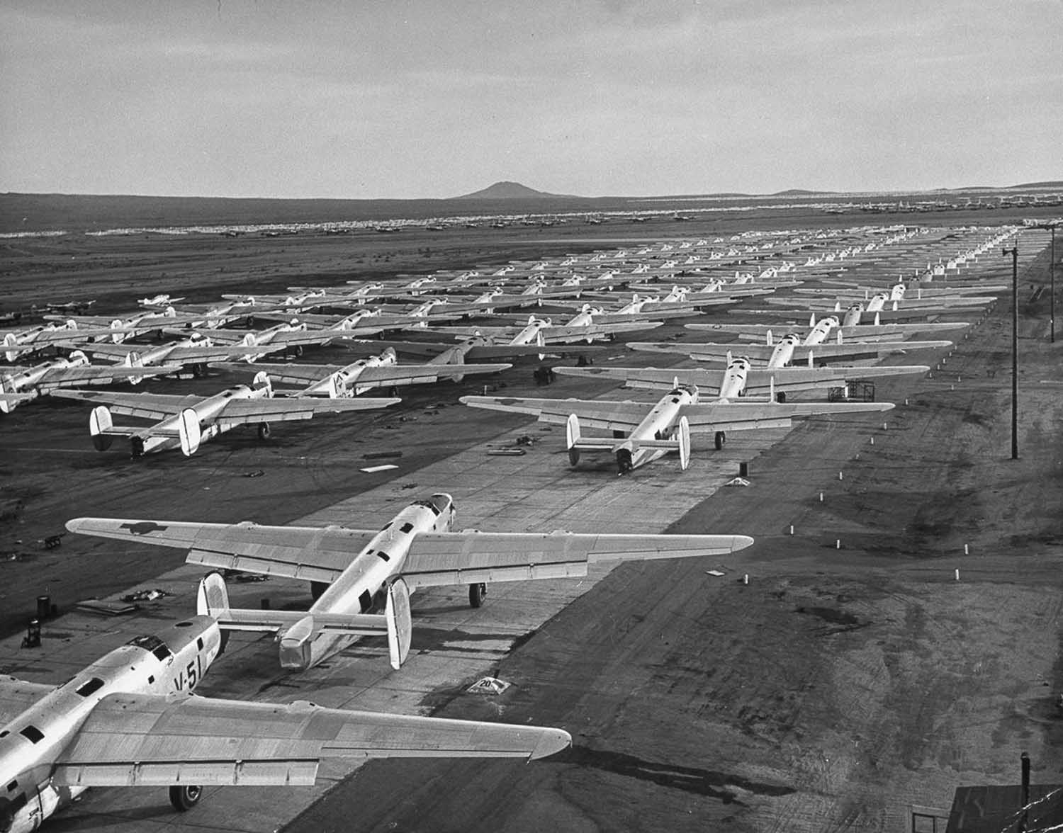 Heavy bombers await disassembly at Kingman Air Force base in Arizona, 1947.