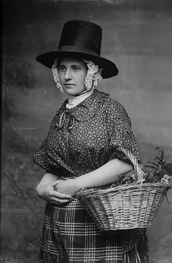 Tall Stovepipe-style Hats: An Essential Part of Welsh Woman's National Costume from the 19th Century