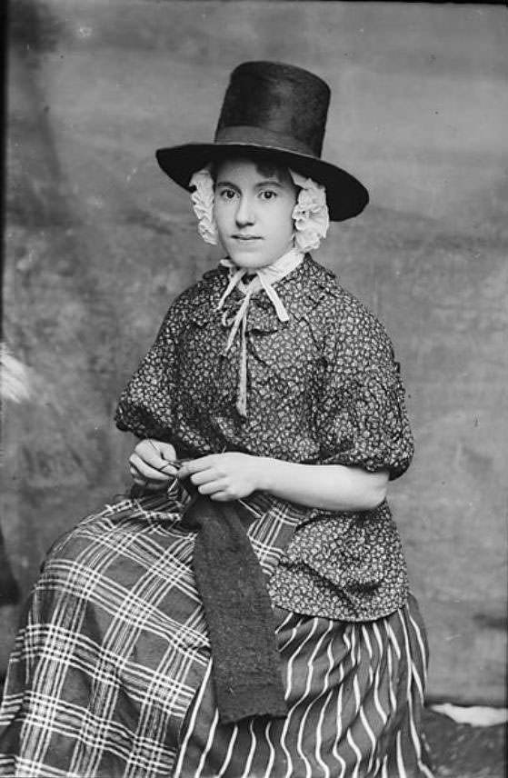 Tall Stovepipe-style Hats: An Essential Part of Welsh Woman's National Costume from the 19th Century