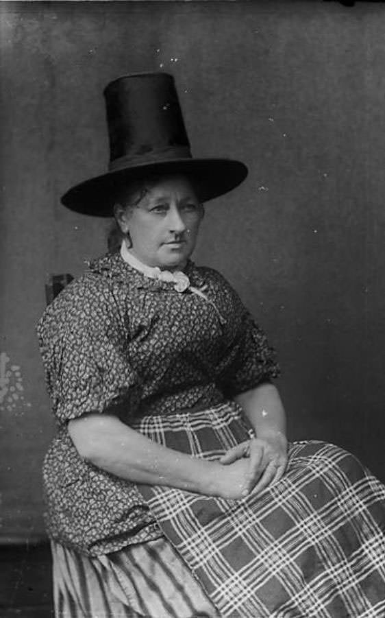 Tall Stovepipe-style Hats: An Essential Part of Welsh Woman's National Costume from the 19th Century