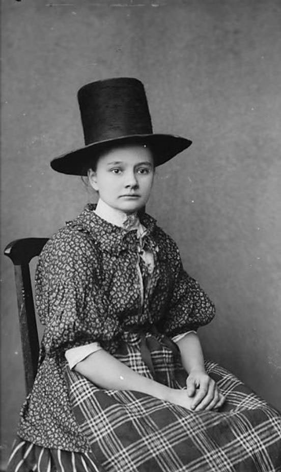 Tall Stovepipe-style Hats: An Essential Part of Welsh Woman's National Costume from the 19th Century