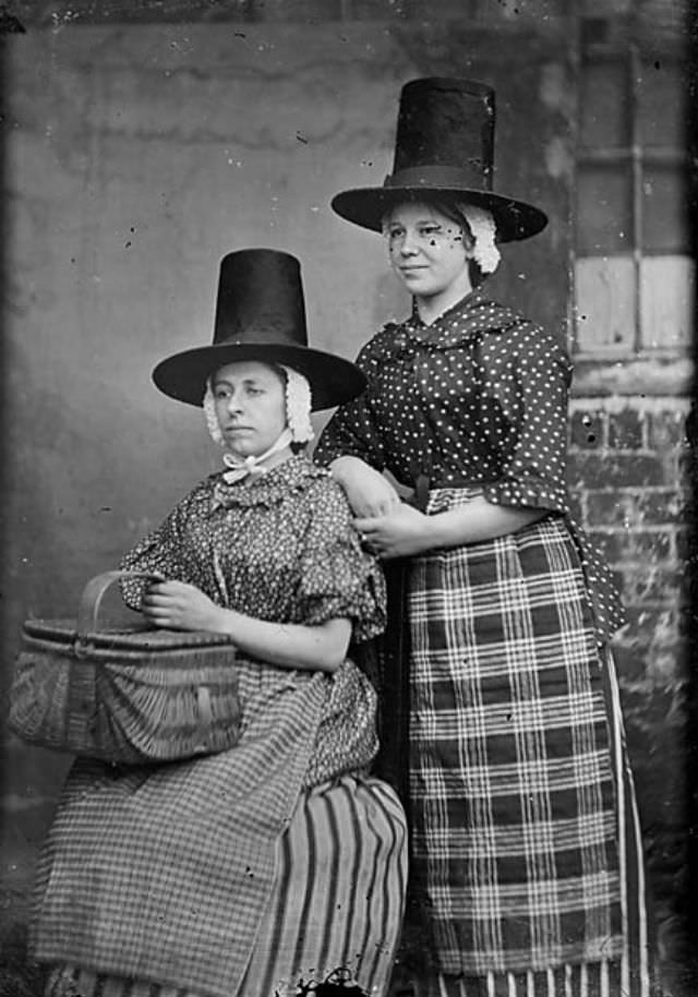 Tall Stovepipe-style Hats: An Essential Part of Welsh Woman's National Costume from the 19th Century